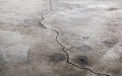 Een beschadigde betonvloer renoveren